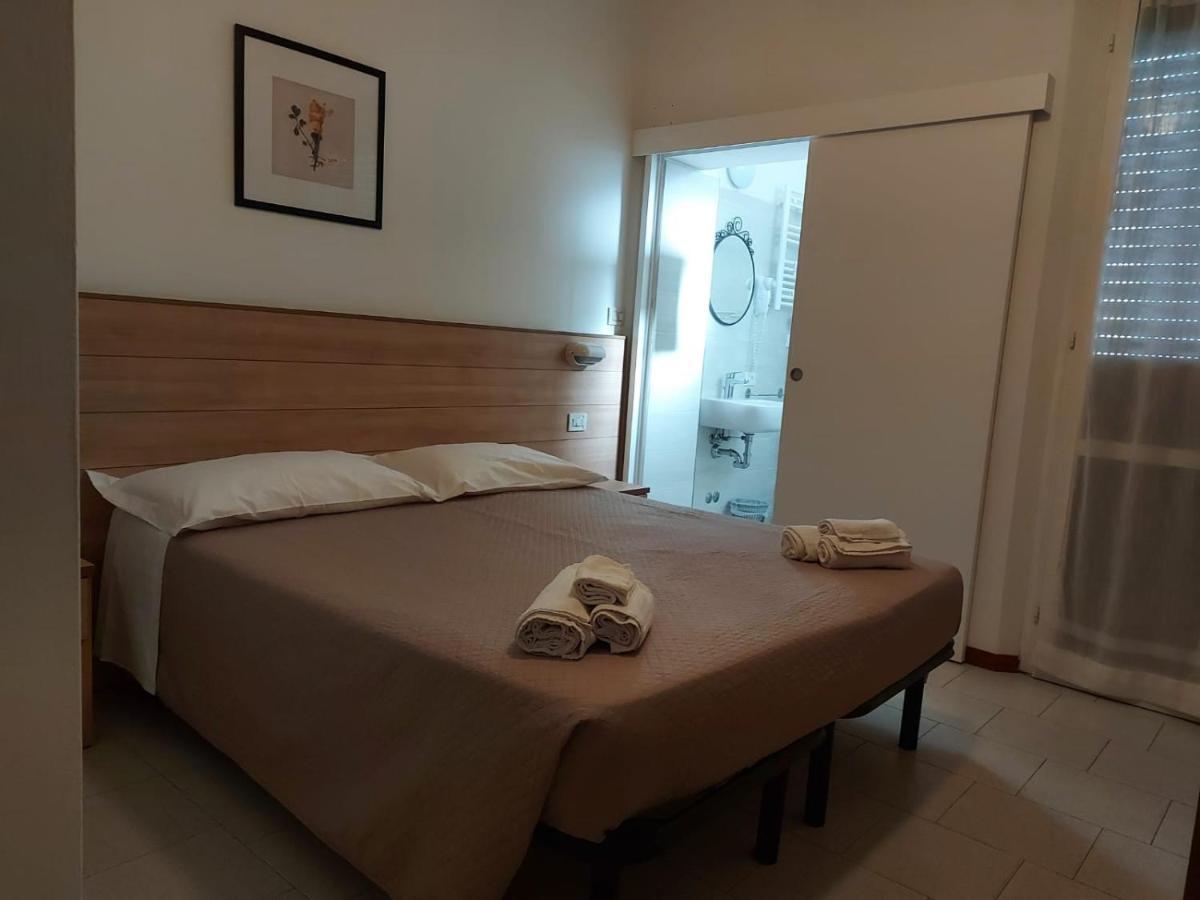 Hotel Brezza 리미니 외부 사진