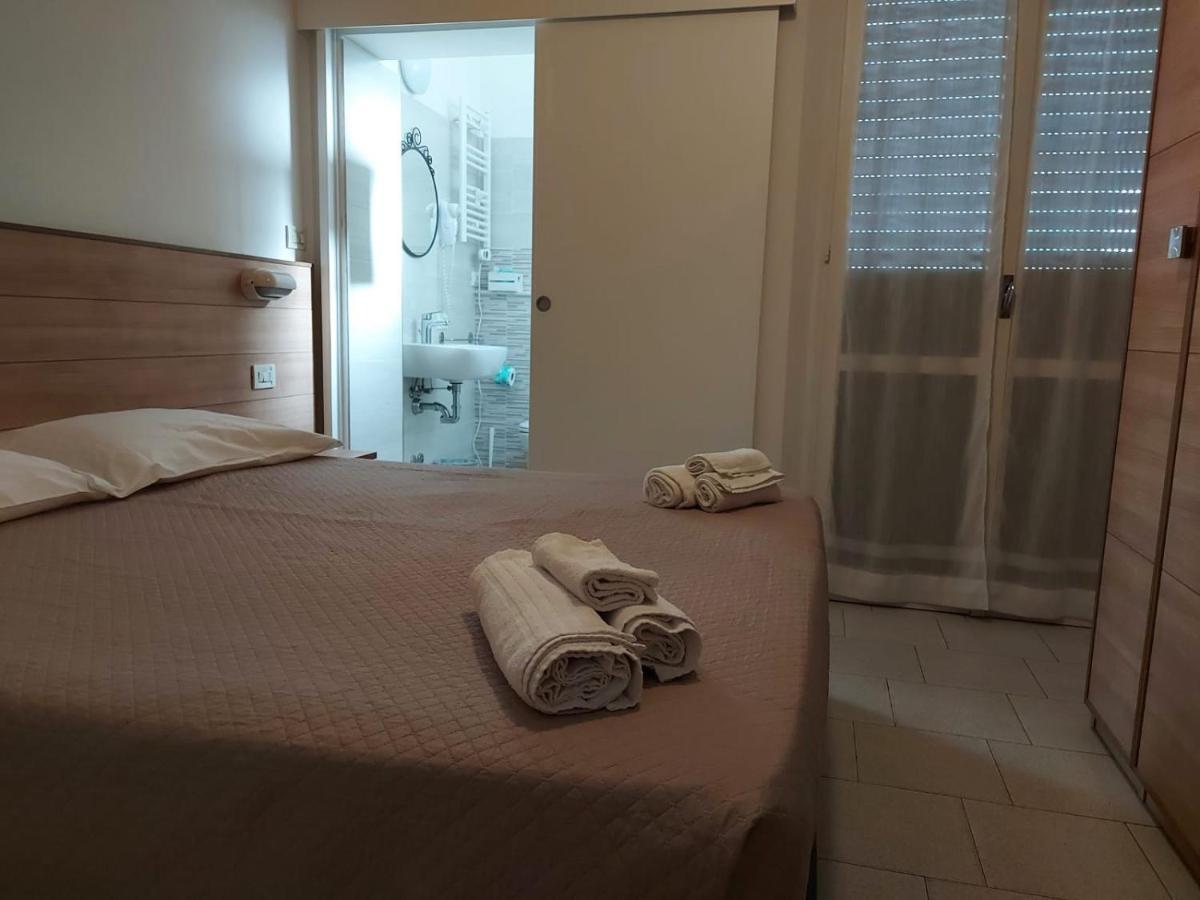 Hotel Brezza 리미니 외부 사진