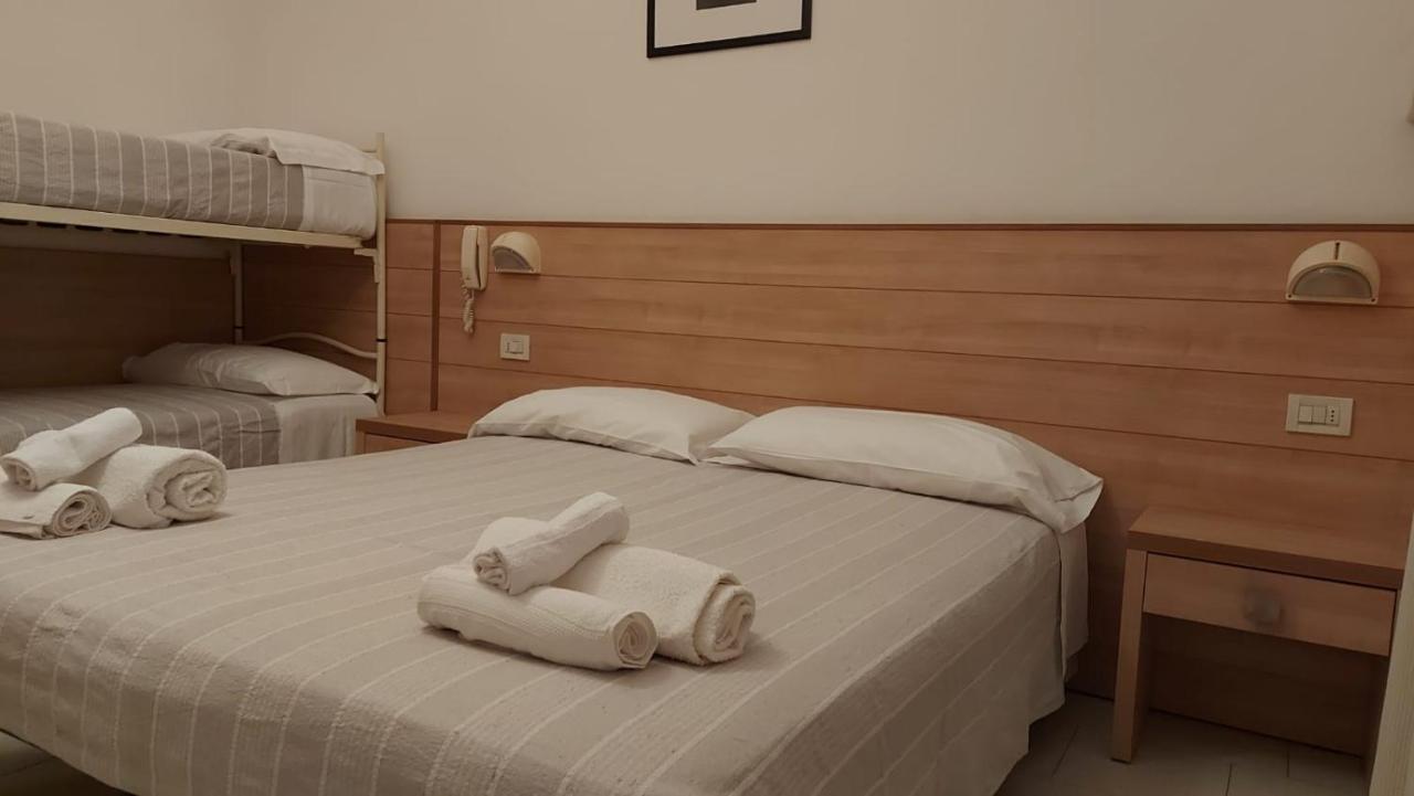 Hotel Brezza 리미니 외부 사진